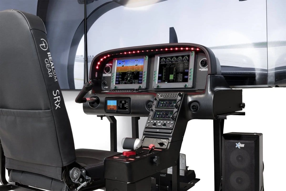 GTR Simulator Flight Simulator Package - Non Certified Avidyne with Dual GTN650's and DFC90 RSG Cirrus Cockpit System Bundle (NOT FAA Approved)