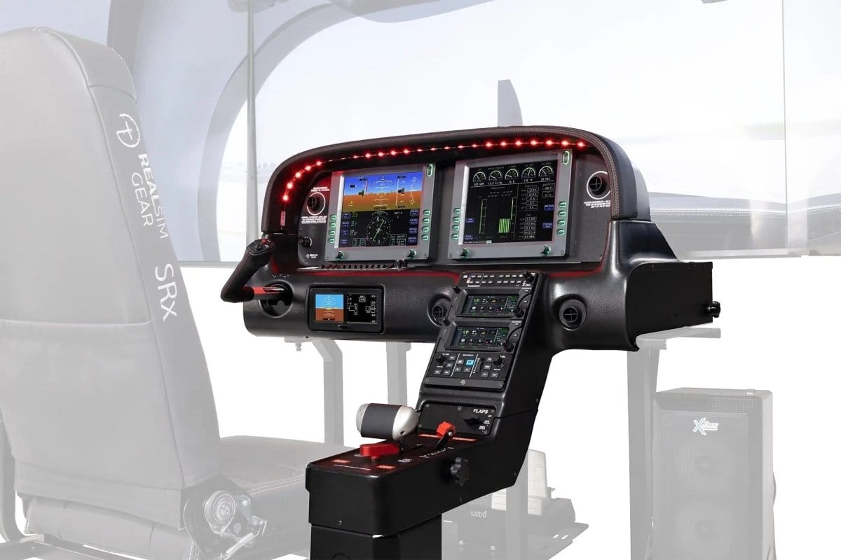 GTR Simulator Flight Simulator Package - Non Certified Avidyne with Dual GTN650's and GFC500 RSG Cirrus Cockpit