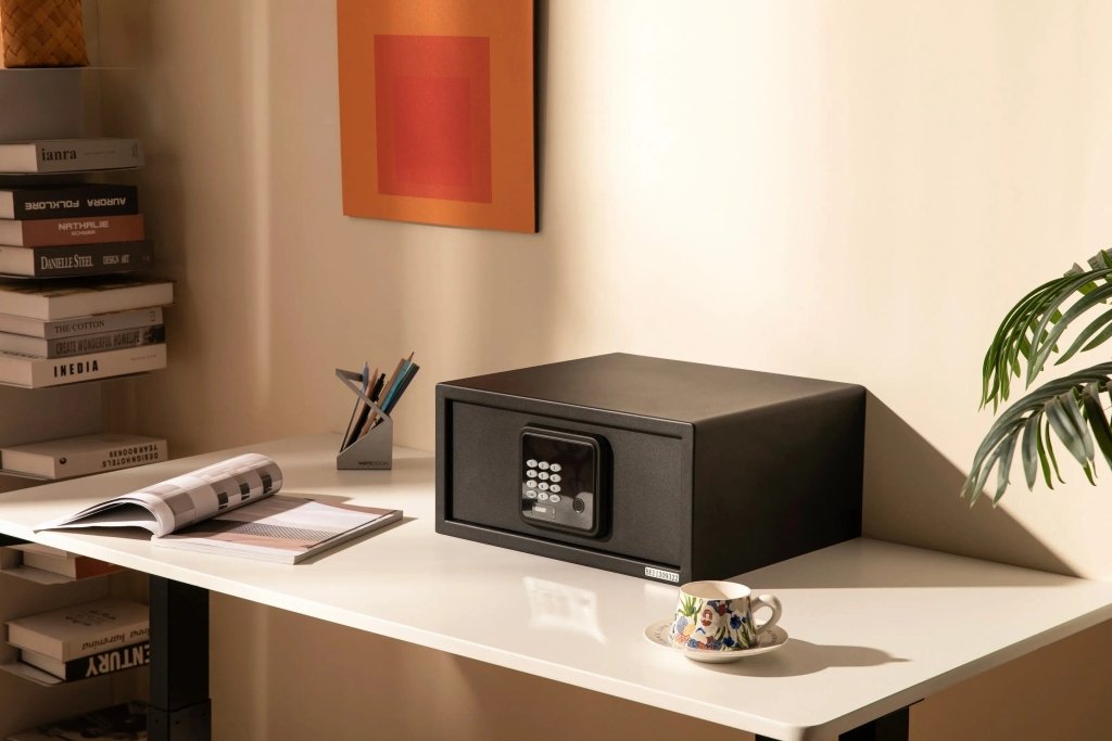 ISLANDSAFE Safe Box Hovia —  Hotel and Home Safe