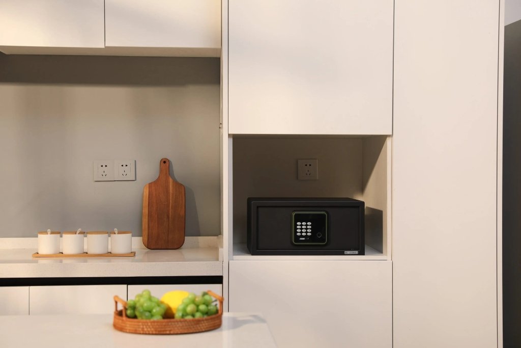 ISLANDSAFE Safe Box Hovia —  Hotel and Home Safe