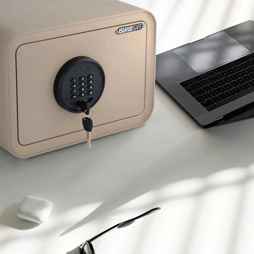 ISLANDSAFE Safe Box Millitari QT25 Compact Safe – Secure, Stylish, and Built to Last